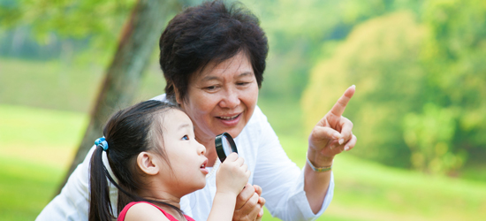 人材不足の保育施設で、注目されるシニア世代の働き方