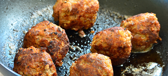 （２）冷凍保存できる「ハンバーグ」